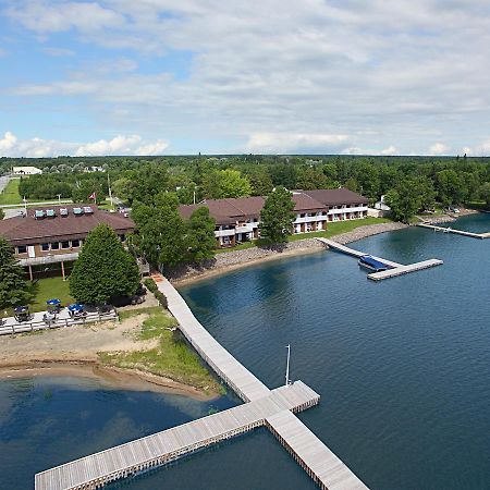 La Place Rendez-Vous Hotel Fort Frances Exterior photo